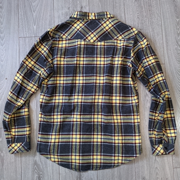 Billabong Men's Plaid Flannel Button Down Shirt - Picture 2 of 3